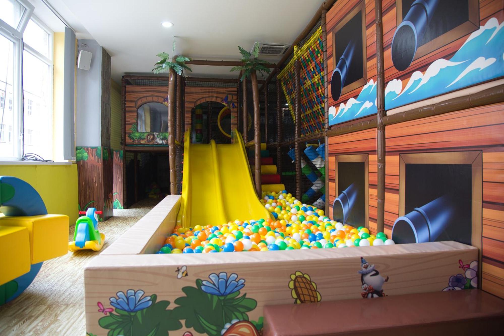Aparthotel Olympland Trutnov Ngoại thất bức ảnh